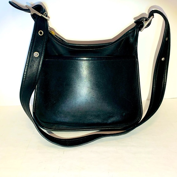 Coach Handbags - Coach Vintage Legacy Black Leather Crossbody Bag